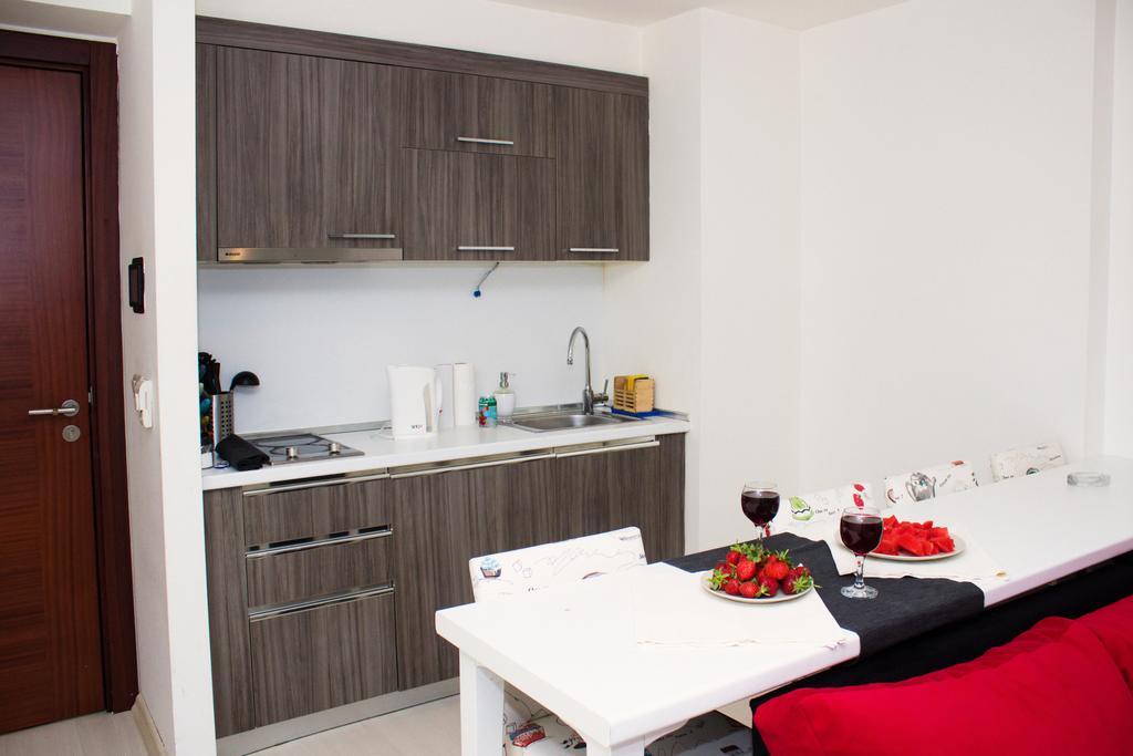 Oezay Suites Istanbul Exterior foto